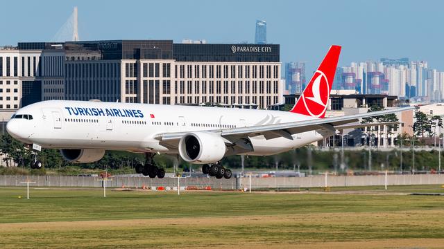 TC-LJH::Turkish Airlines